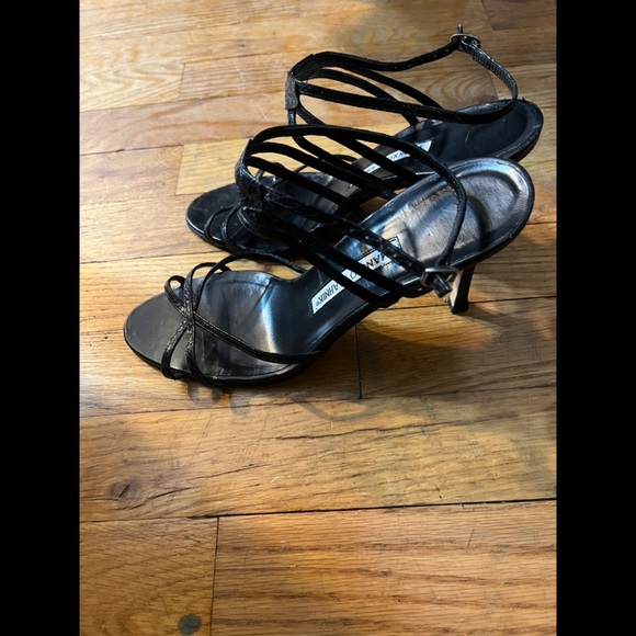Manolo Blahnik Black Snakeskin Leather Strappy Sandals Heels sz 7.5-8.5 - Picture 3 of 12